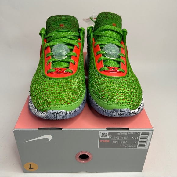 Nike Lebron 20 XX “Stocking Stuffer” 2023 - Picture 2 of 4